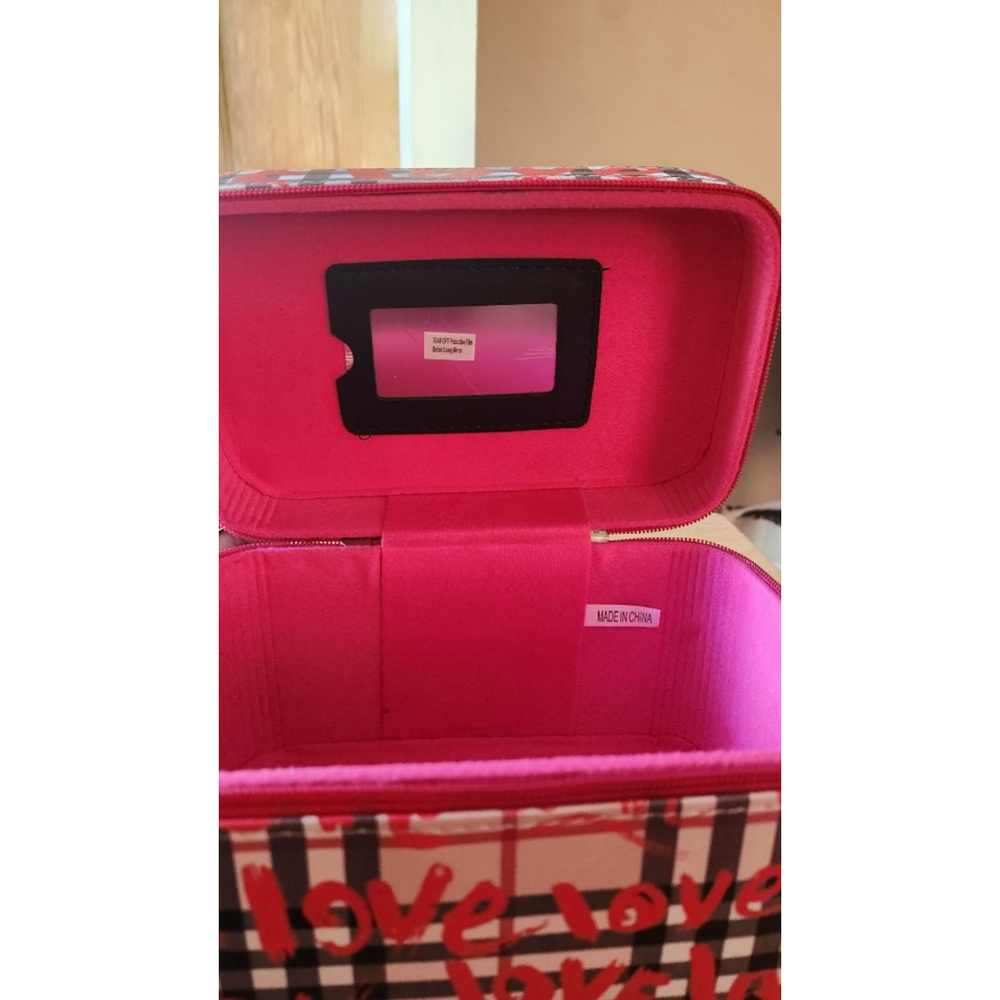 Girls Unbranded Makeup Train Case - Picture 2 of 3